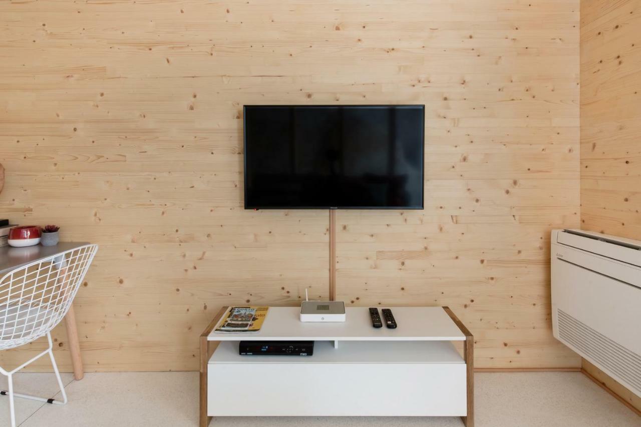 Macario Wood House Apartment Porto Luaran gambar