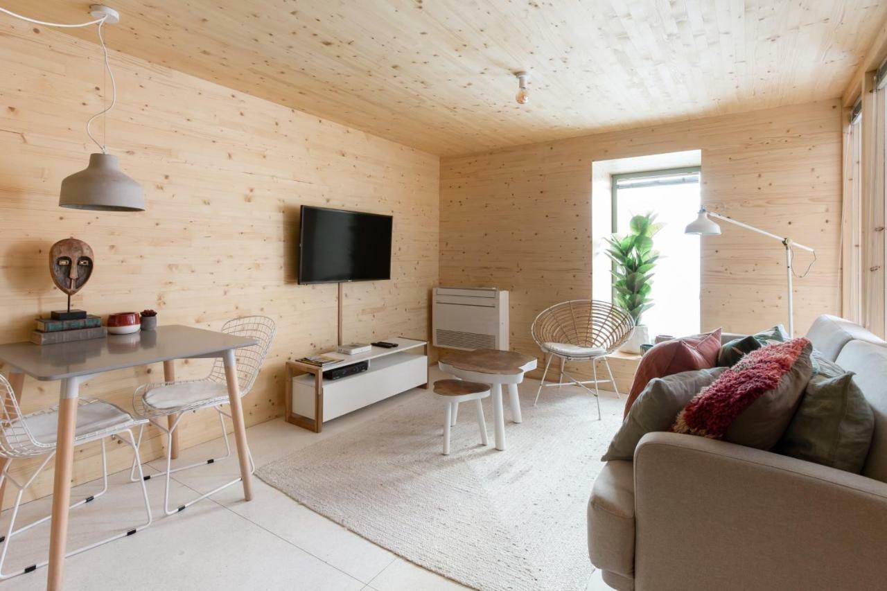 Macario Wood House Apartment Porto Luaran gambar