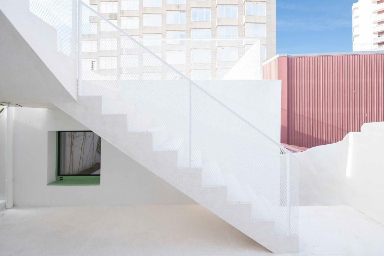 Macario Wood House Apartment Porto Luaran gambar