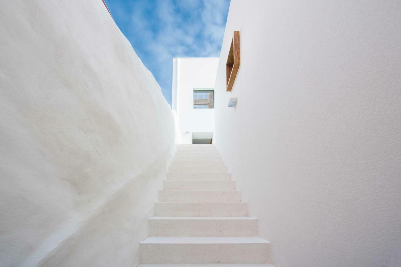 Macario Wood House Apartment Porto Luaran gambar